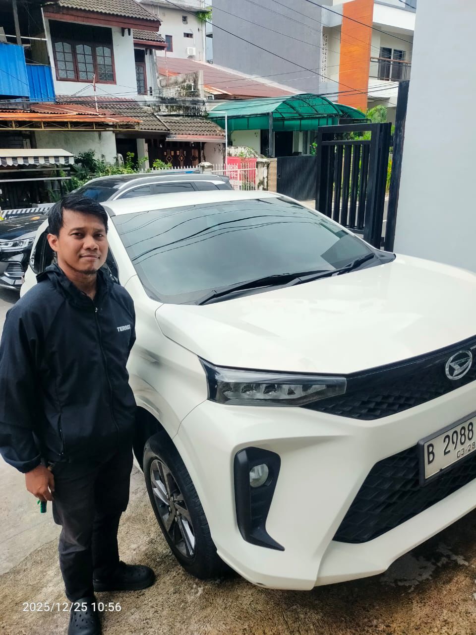serah terima unit avanza putih sewa mobil makassar